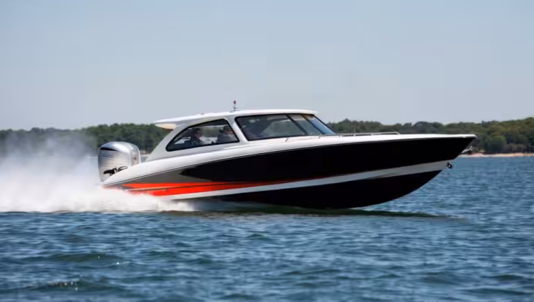 Bootsführerschein-Bußgelder und Strafen: Alkohol, Fahren ohne Führerschein und weitere Vergehen